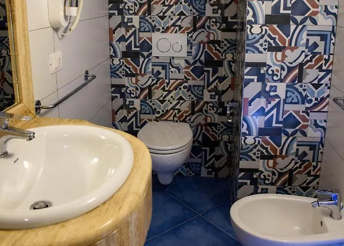 Affittacamere Kavani Pizzo (Calabria)