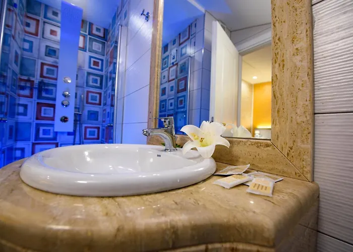 Kavani 4* Pizzo (Calabria)