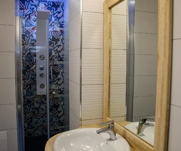 בית הארחה Kavani פיצו