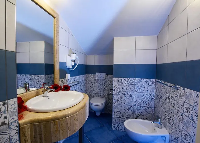 בית הארחה Kavani פיצו